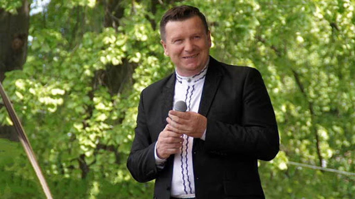 Cum arată iubita de 28 de ani a lui Aurel Tămaș