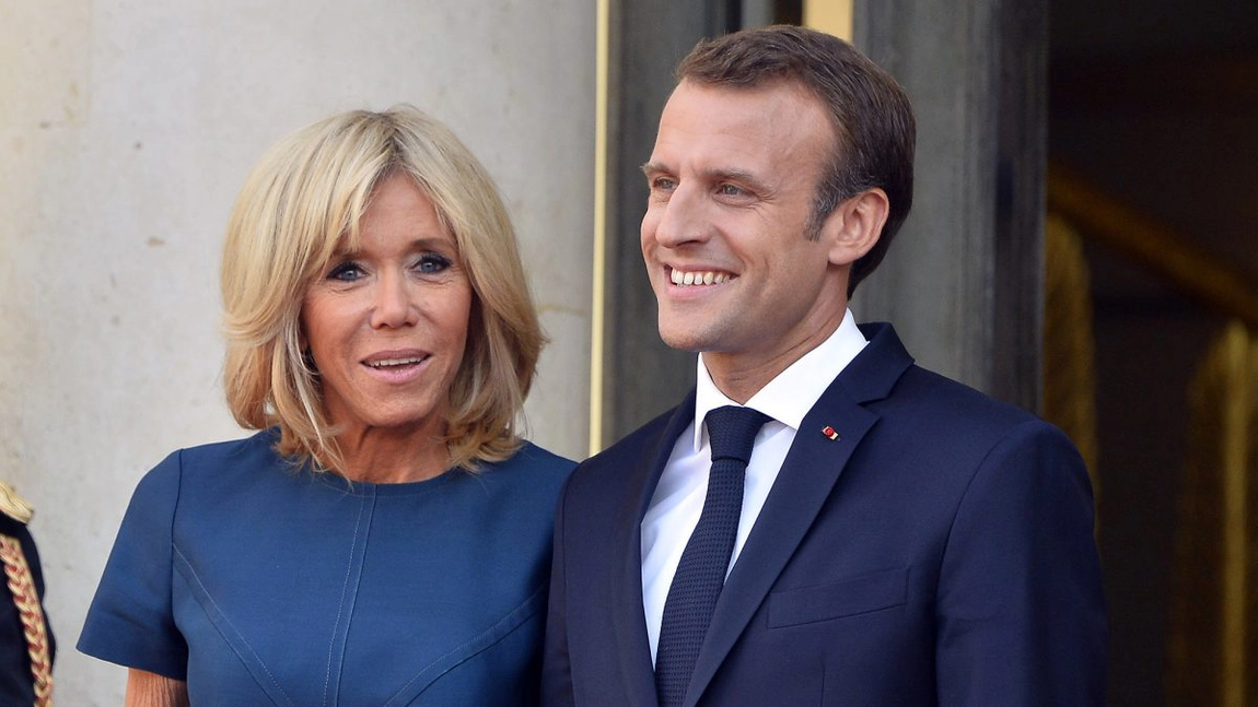 A venit rezultatul testului pentru coronavirus a lui Brigitte Macron! Prima doamnă a Franței nu este infectată