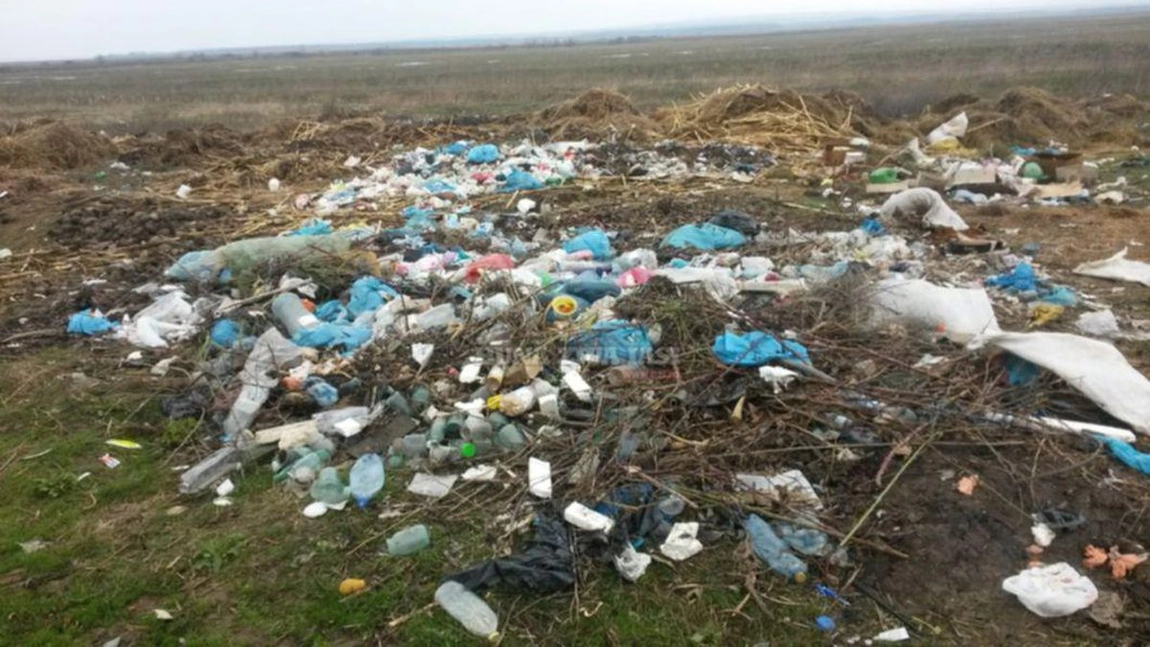 Ieșenii au depus mai multe reclamații în ultimele 3 luni din anul 2020, comparativ cu anul precedent. Cele mai multe sesizări sunt despre depozitarea gunoaielor în locuri nepermise