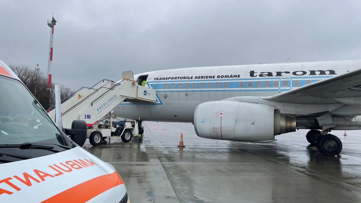 Bebelușii cu malformații cardiace din Iași primesc o șansă la viață cu ajutorul Asociației Blondie! Fundația strânge cu greu fonduri pentru costurile transportului aerian al copiilor în Italia