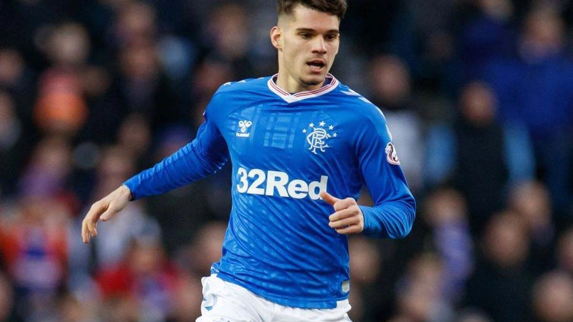 Ce a răspuns Steven Gerrard, întrebat dacă Ianis Hagi va fi titular în 
