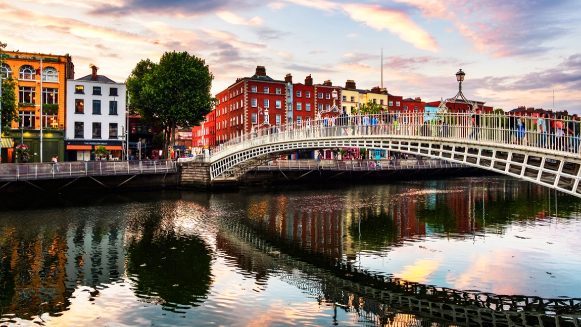 Noi reguli pentru persoanele care vor să călătorească în Irlanda