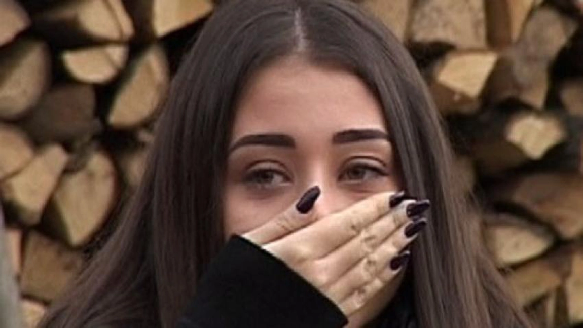 Nicole Cherry a făcut terapie la psiholog. Ce spune cântăreața despre aceasta