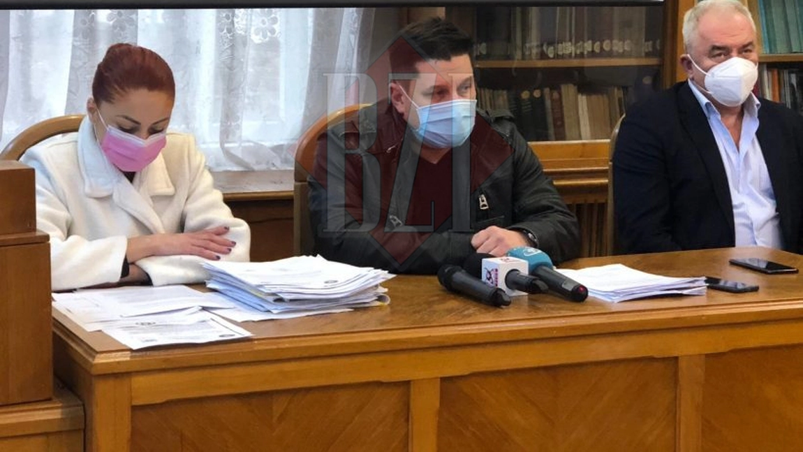 Bogdan Șaramet, directorul Institutului de Psihiatrie „Socola” desființează acuzațiile aduse în fițuica ReporterIS, deținută de Gabriel Gachi - FOTO/ DOCUMENTE/ VIDEO