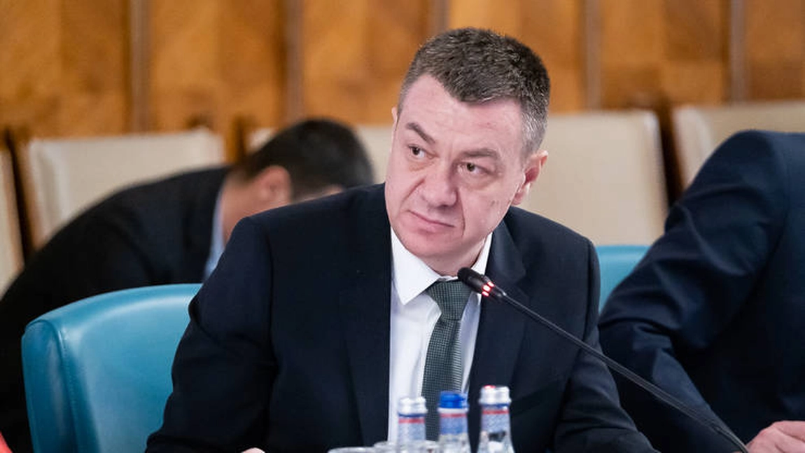 Ministrul Culturii a intrat în izolare, la o zi după ce a fost vaccinat anti-COVID-19