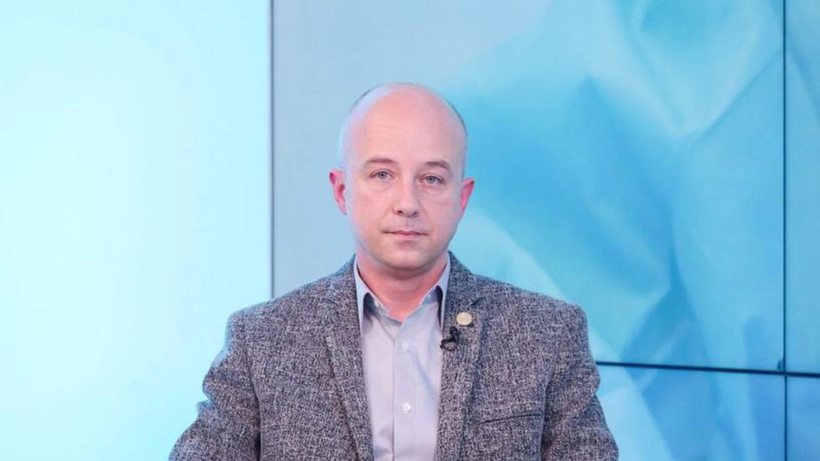 Intervenție chirurgicală de mare anvergură la Institutul de Boli Cardiovasculare din Iași. Conf. dr. Cristian Stătescu, alături de o echipă medicală complexă, a efectuat o operație unică în Moldova