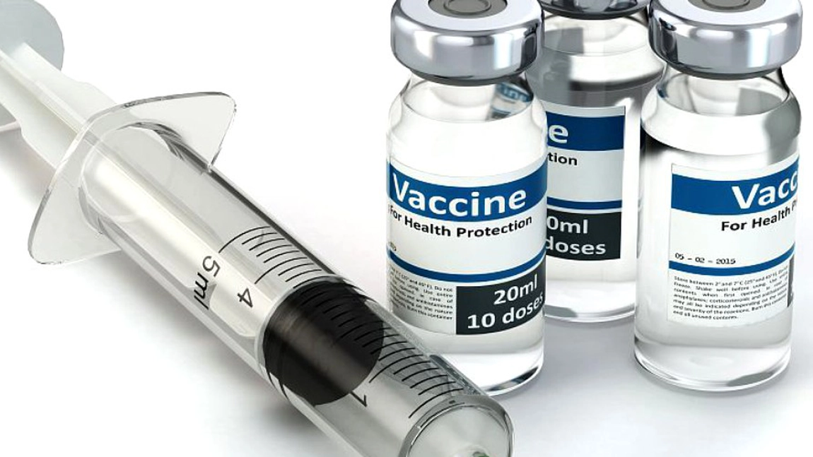 Aproximativ 96.000 doze de vaccin de la Pfizer BioNTech au sosit, astăzi, în România. Câte vor ajunge la Iași