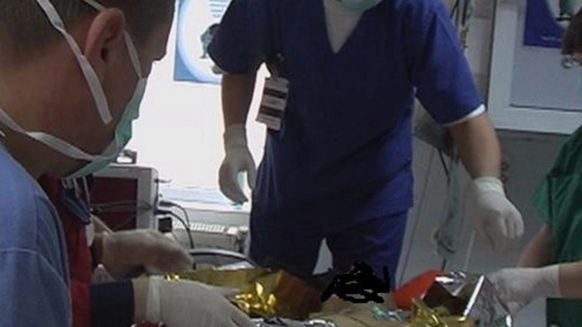 Dr. Tudor Ciuhodaru trage un semnal de alarmă: „Atenție părinți și bunici. Voi știți ce pot păți cei mici de la petarde?”