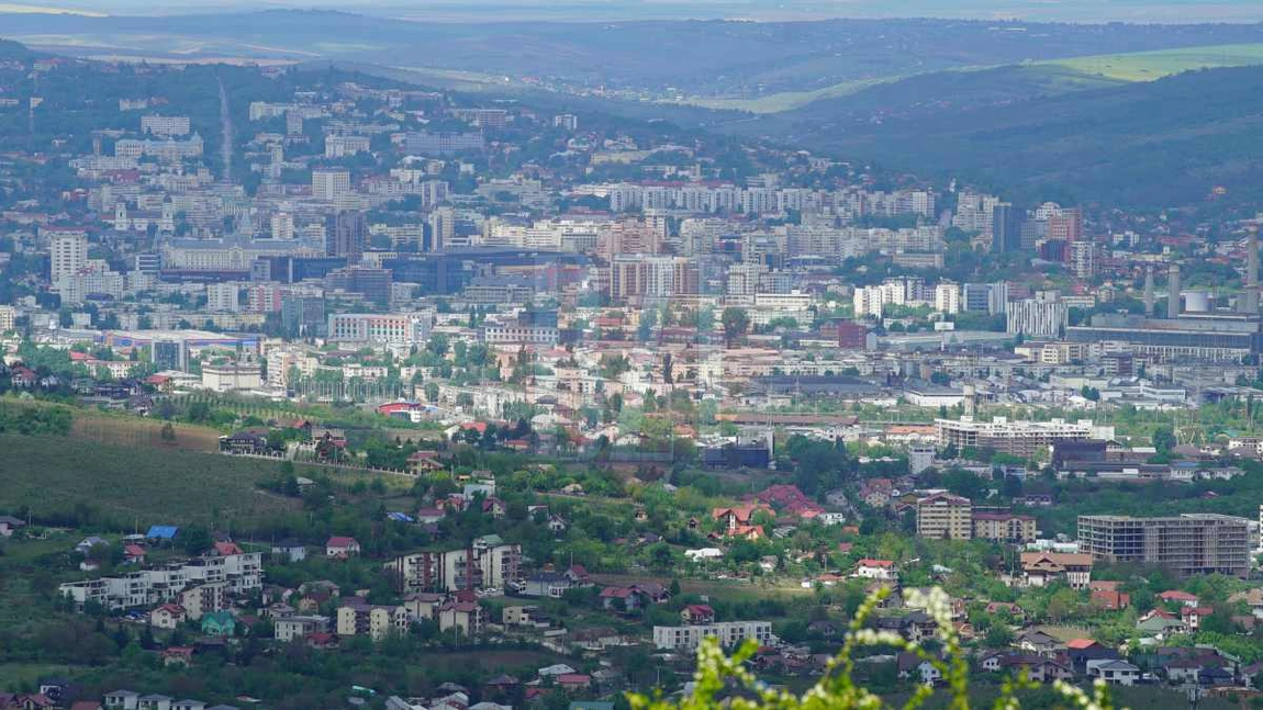 Fragmente de oase umane, de la Iași, trimise spre cercetare la un laborator din Polonia! Osemintele au fost descoperite în 2020,  în trei localități de lângă oraș - (EXCLUSIV GALERIE FOTO)