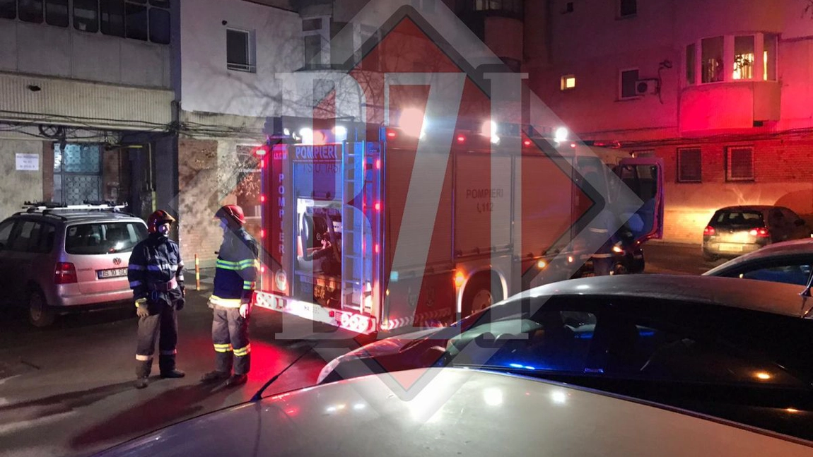 Incendiu la un magazin din Păcurari. Două autospeciale au intervenit - Exclusiv, Galerie Foto, VIDEO
