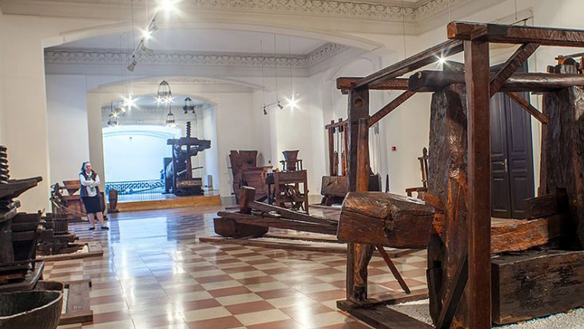 La Palatul Culturii din Iași este programată expoziția internațională de pictură 
