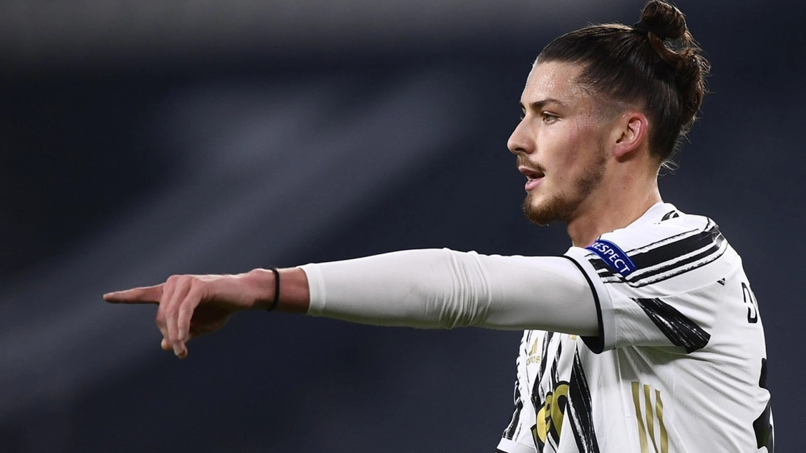 Radu Drăgușin, gata să revină în lotul lui Juventus, după accidentare. Când își va decide viitorul: 