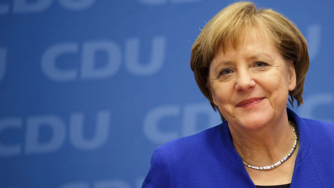 Angela Merkel pregăteşte noi măsuri pentru stoparea pandemiei