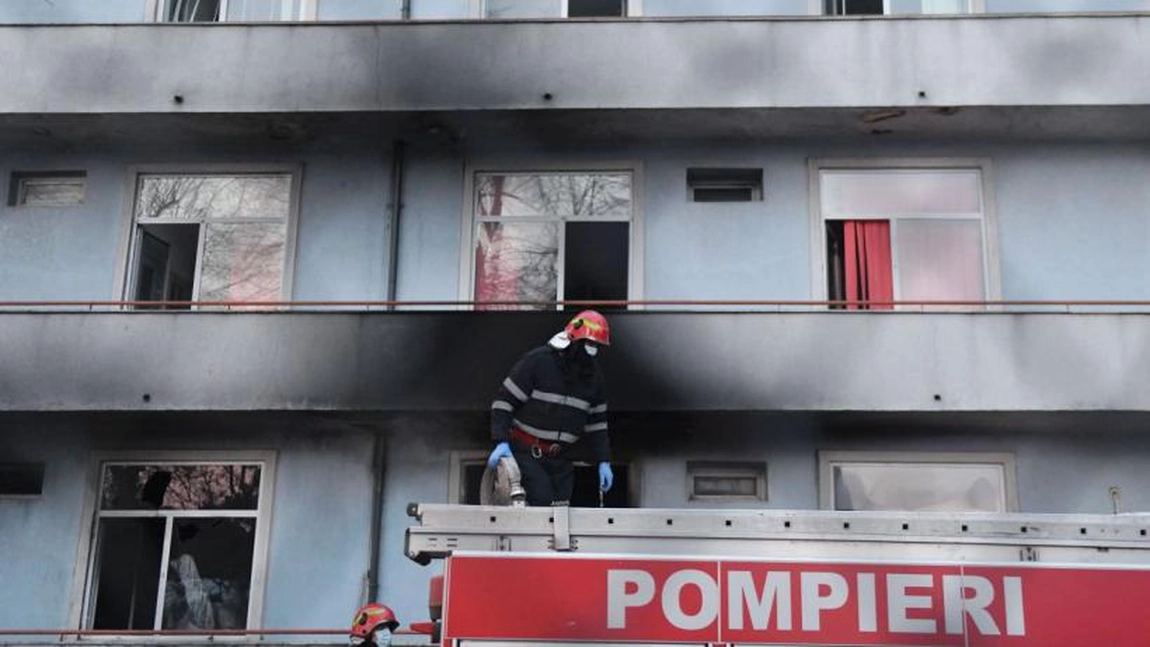 Cine sunt cele două persoane care au murit astăzi după incendiul de la 