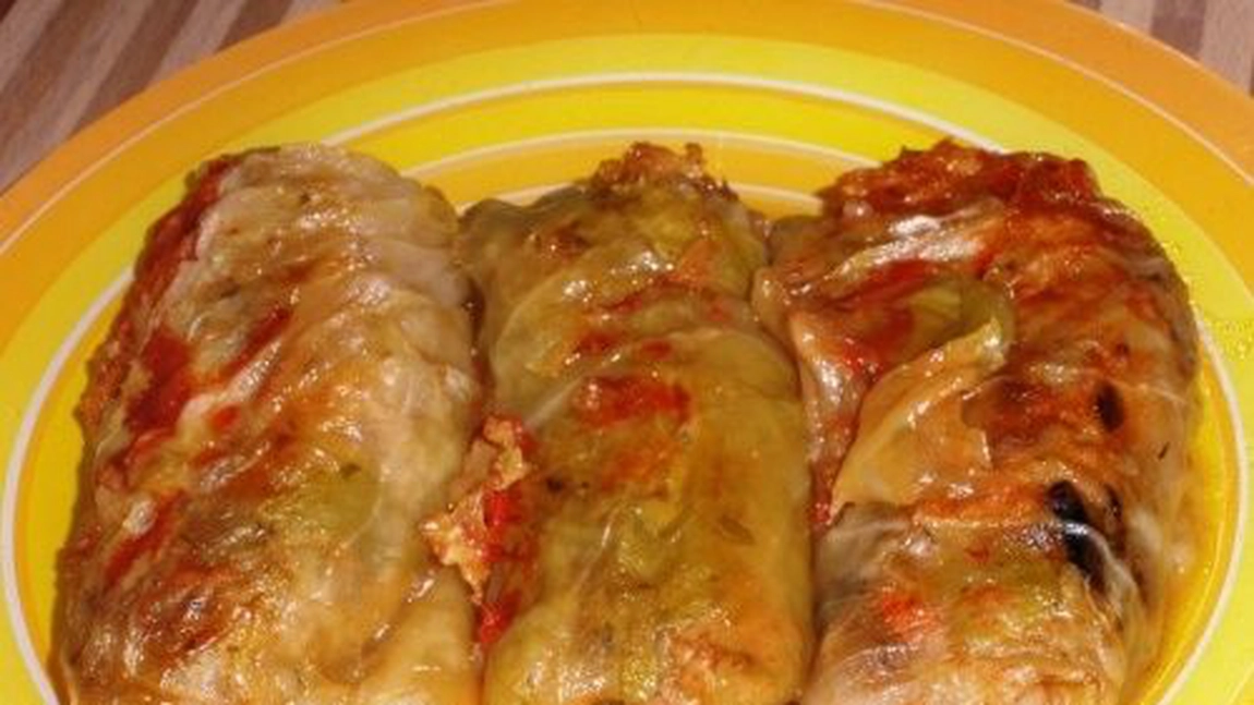 O familie a fost dusă de urgență la un spital din Suceava, după ce consumase sarmale cu ciuperci