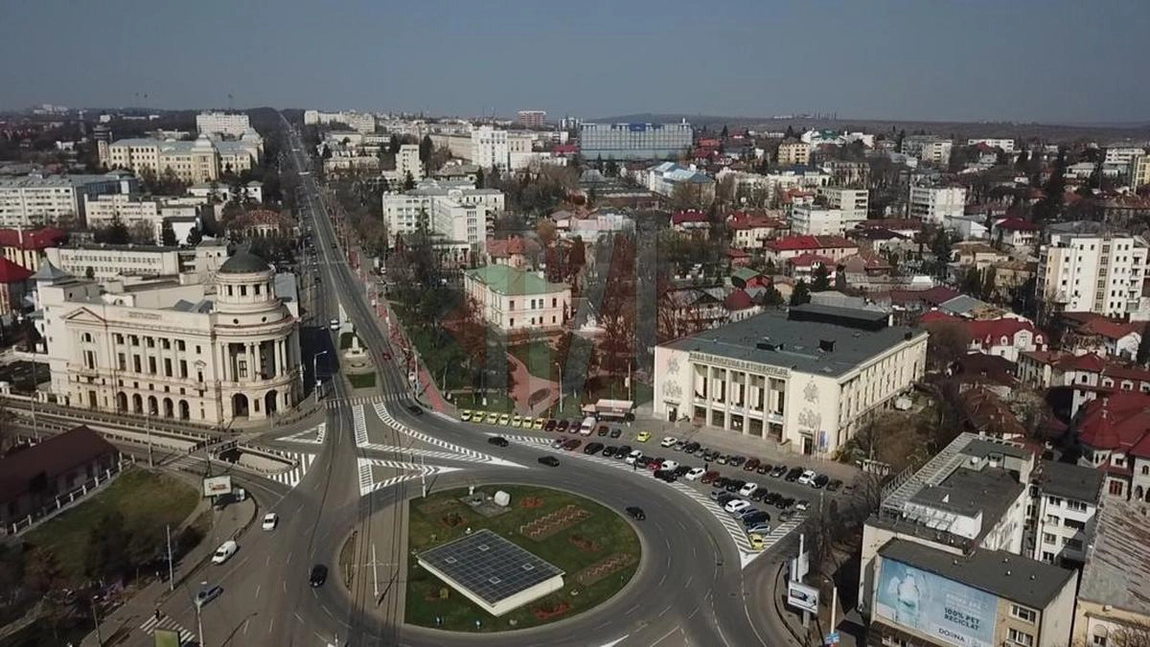 Cele mai râvnite case de lux din Iași se află într-o zonă selectă și cu o valoare imobiliară uriașă în urbe! Viața proprietarilor acestora este una de senzație - GALERIE FOTO