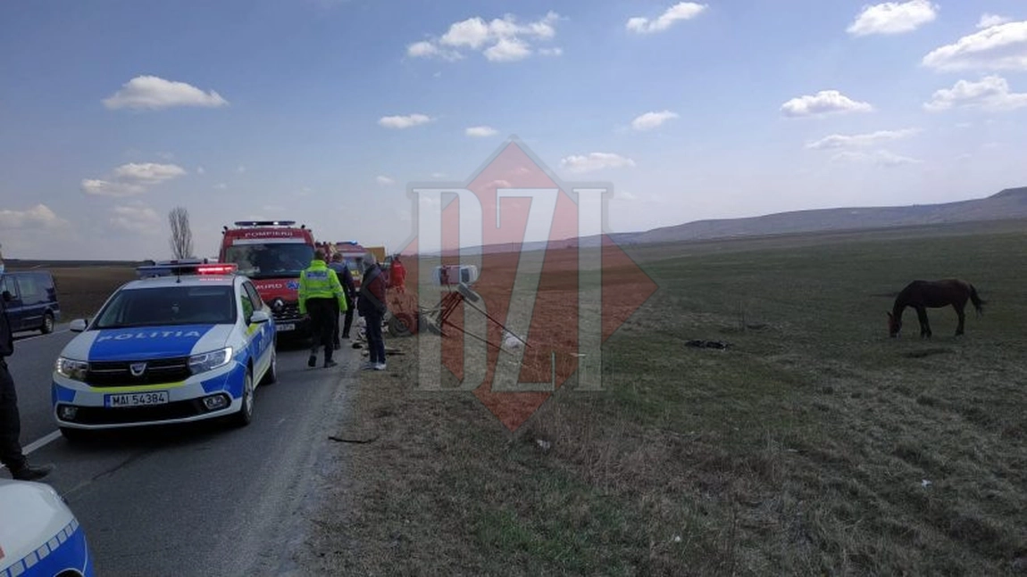 Accident rutier grav la Lețcani! Impact puternic intre o căruță și un autoturism - EXCLUSIV FOTO, LIVE VIDEO, UPDATE
