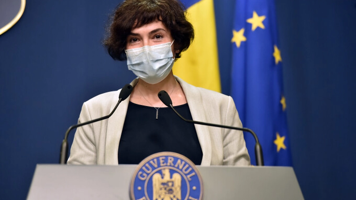 Mesajul Andreei Moldovan pentru Diana Șoșoacă: „Acea mască pe care dânsa o combate este cea care poate să o apere”