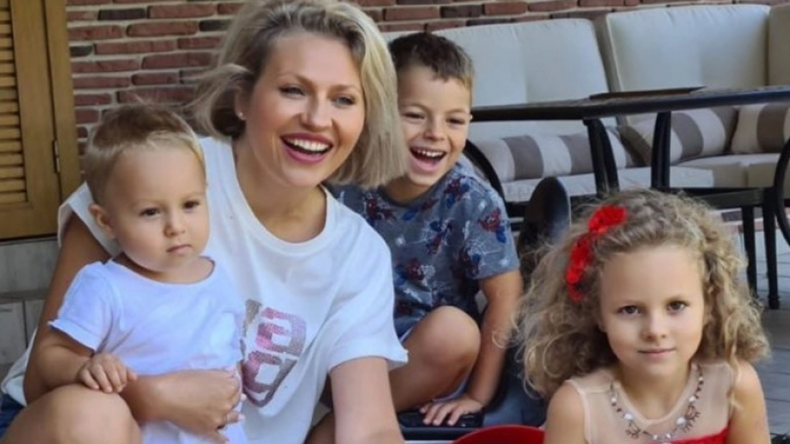 Copiii Mirelei Vaida au văzut agresiunea. Reacția lor când și-au văzut mama atacată: „A vrut să te rănească!”