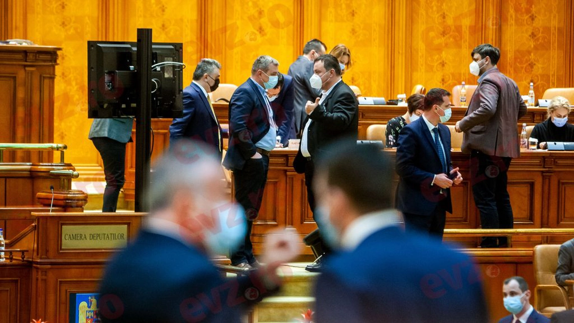 Dublarea alocațiilor copiilor, respinsă în Parlament. Scandal la dezbaterea bugetului de stat