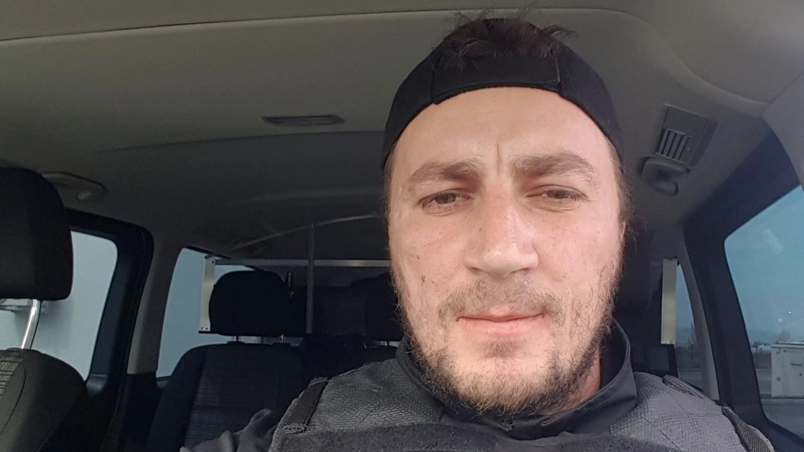 Polițistul Marian Godină, ironie la adresa protestatarilor: „Ce face băjeții, bagabonții? Mai clansonează dimineața la 3 pe strade pentru libertate?”