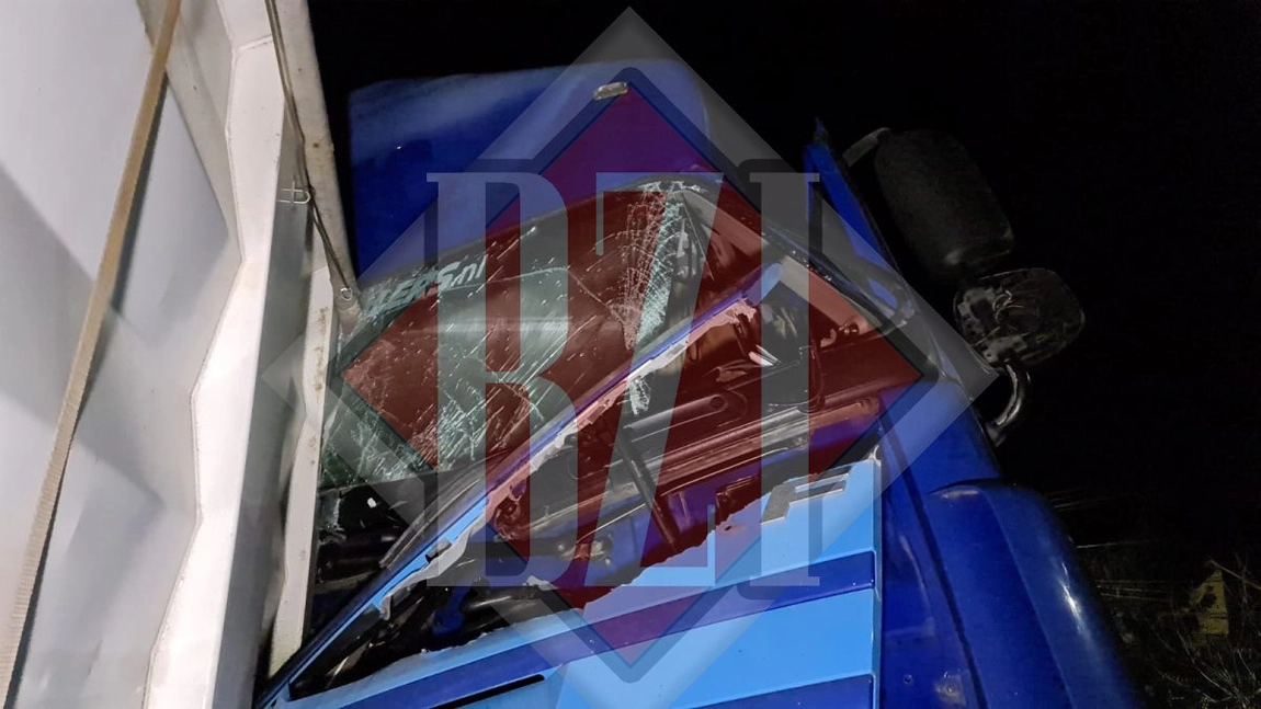 Accident rutier în localitatea ieșeană Budăi. Două camioane au fost implicate în coliziune - Exclusiv, Video, Galerie Foto