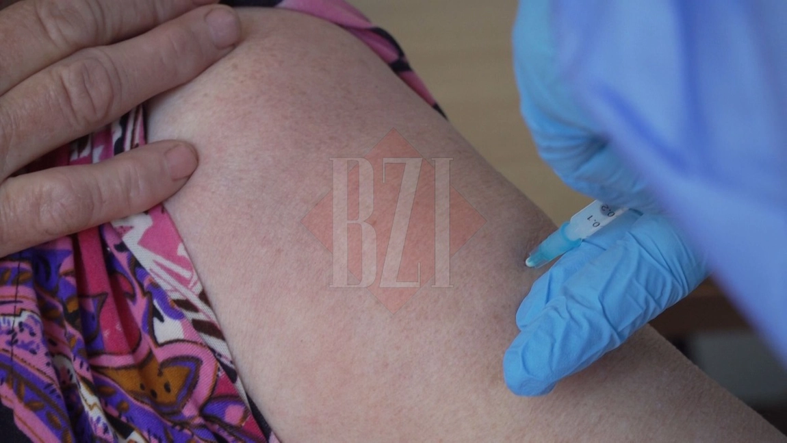 Peste 200.000 de doze, administrate în cele patru luni de la debutul Campaniei de vaccinare anti-COVID-19 în județul Iași