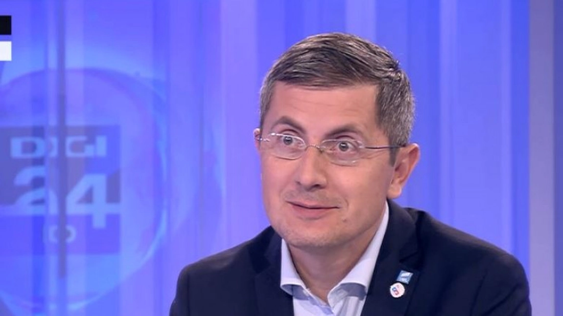 Dan Barna incă îl susţine pe Vlad Voiculescu în pofida gafelor extreme făcute de ministrul Sănătății