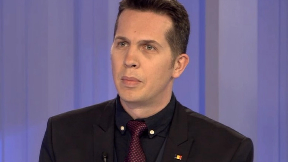 Gabriel Diaconu: «Deschideți ochii, Vlăduț nu se mai 'luptă cu sistemul'. E acolo! Sistemul este el»