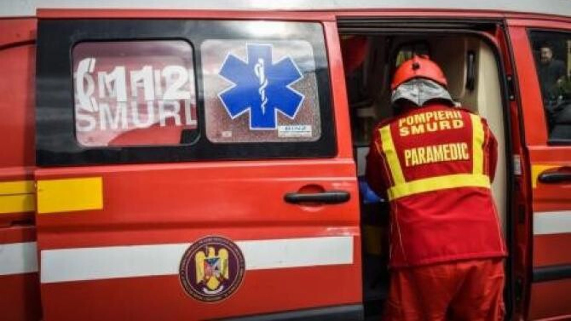 Tragedie într-o familie din Brașov. Doi copii au decedat după ce ar fi fost spălați cu o soluție toxică folosită pentru deparazitarea oilor. Alți membri, în stare gravă