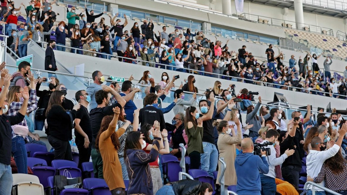 Stadioanele din Israel vor putea primi spectatorii care s-au vaccinat, iar copiii vor trebui să prezinte un test negativ