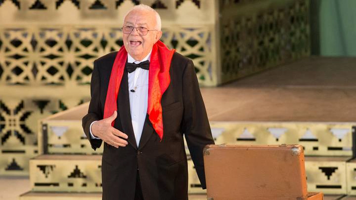 Alexandru Arșinel recunoaște că vaccinul i-a salvat viața. ”Se pare că vaccinarea mi-a salvat viața și mie și soției”