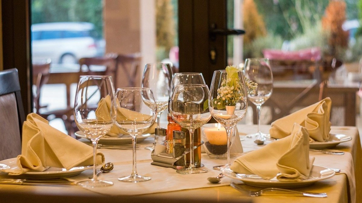 3 idei de afaceri în HoReCa. Cum să faci bani frumoşi
