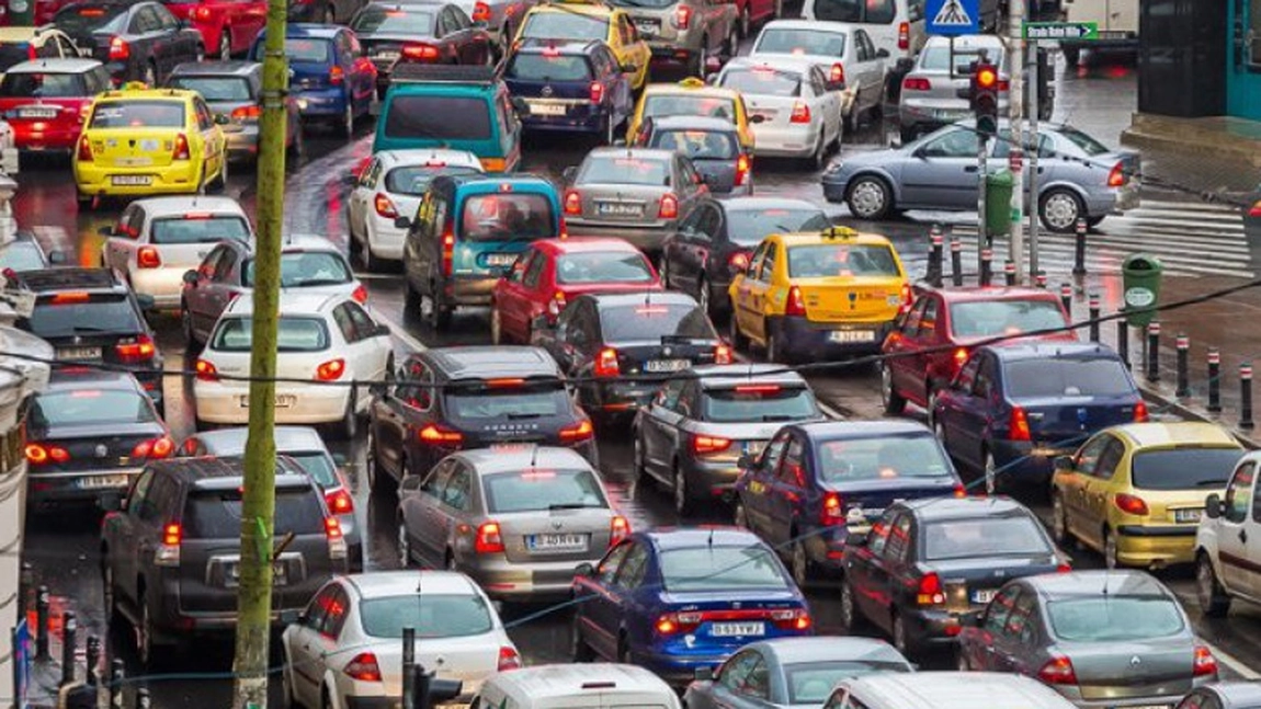 Timpul petrecut în trafic poate avea consecințe negative asupra neuronilor! Avertismentul neurochirurgului Vladimir Ciurea: „Pierdem celula supremă pe care ne-a dat-o Dumnezeu”