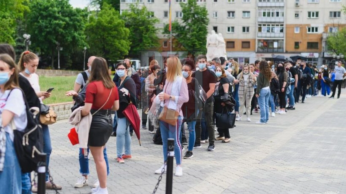 Peste 4.000 de persoane vaccinate la al doilea maraton UMF Iași