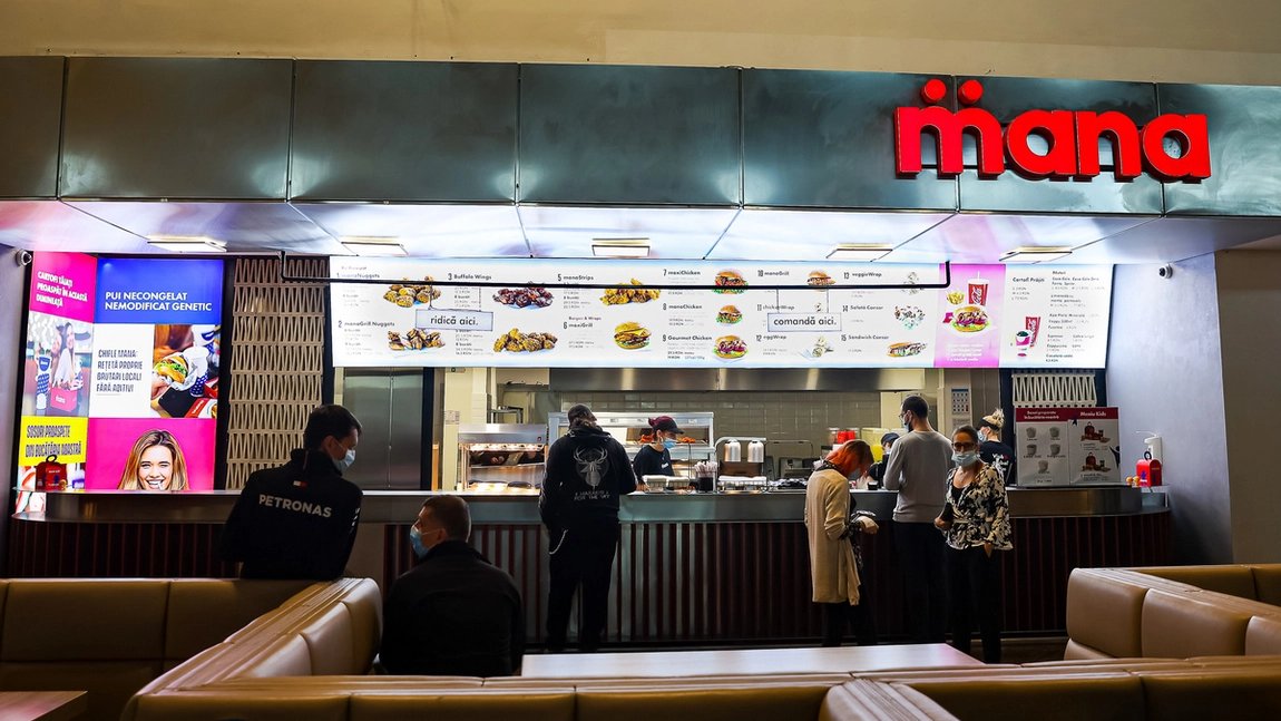 Mana, un nou restaurant cu specific american propune delicii culinare în foodcourt-ul Palas