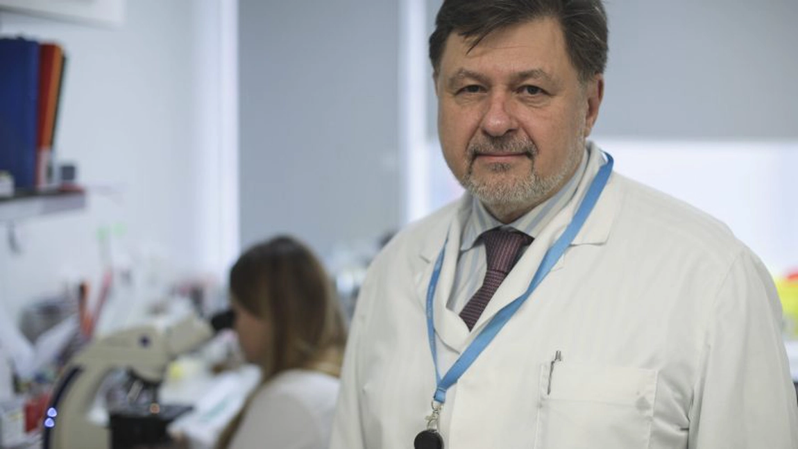 Ce spune dr. Alexandru Rafila despre varianta Omicron: „Noi cunoaștem doar faptul că se transmite foarte repede”