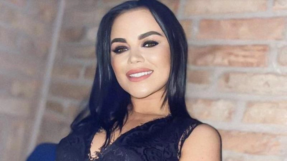 Carmen de la Sălciua, jignită din cauza vestimentației. Cum s-a afișat cântăreața