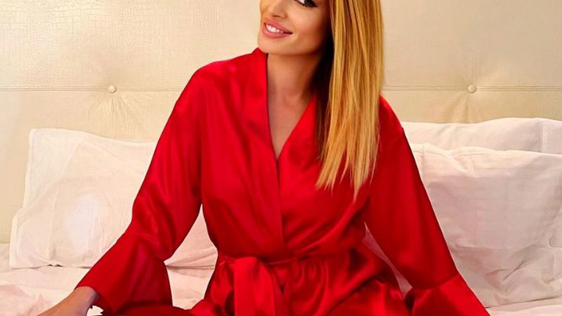 Valentina Pelinel, apariție spectaculoasă la petrecerea de majorat a gemenilor lui Cristi Borcea