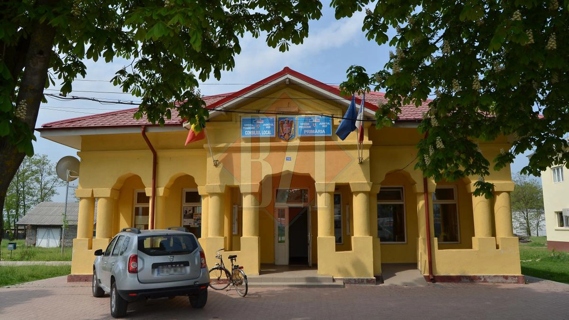 Primăria Prisăcani modernizează drumurile care au canalizare! Valoarea contractului este de 500.000 de euro