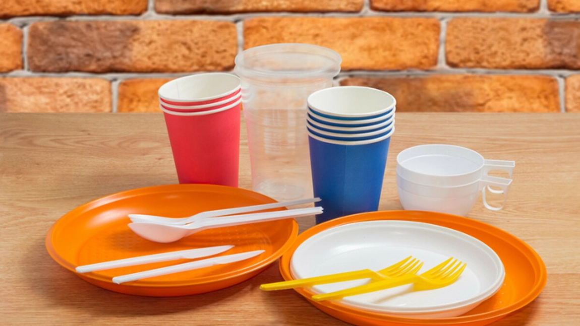 Dispar produsele din plastic de pe rafturile magazinelor! Cât de scumpe sunt alternativele