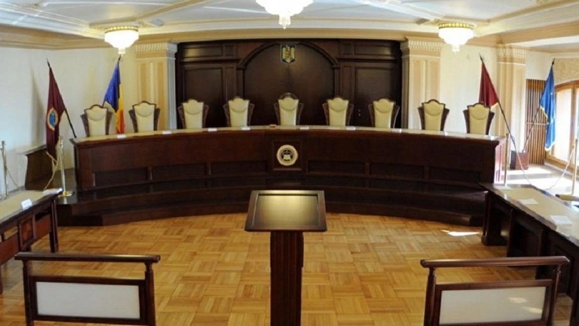 Lovitură dură încasata de coaliţia PNL-USR-PLUS-UDMR! CCR este de acord cu ÎCCJ şi admite o sesizare referitoare la vechimea procurorilor