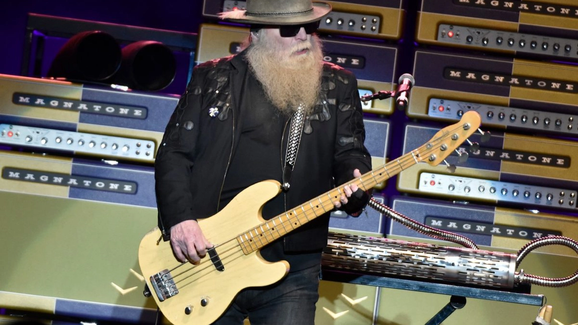 Dusty Hill, basistul trupei ZZ Top, a murit. Avea 72 de ani