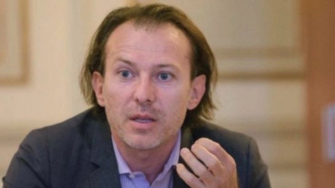 Premierul Florin Cîțu ia în calcul introducerea unor restricţii pentru persoanele nevaccinate