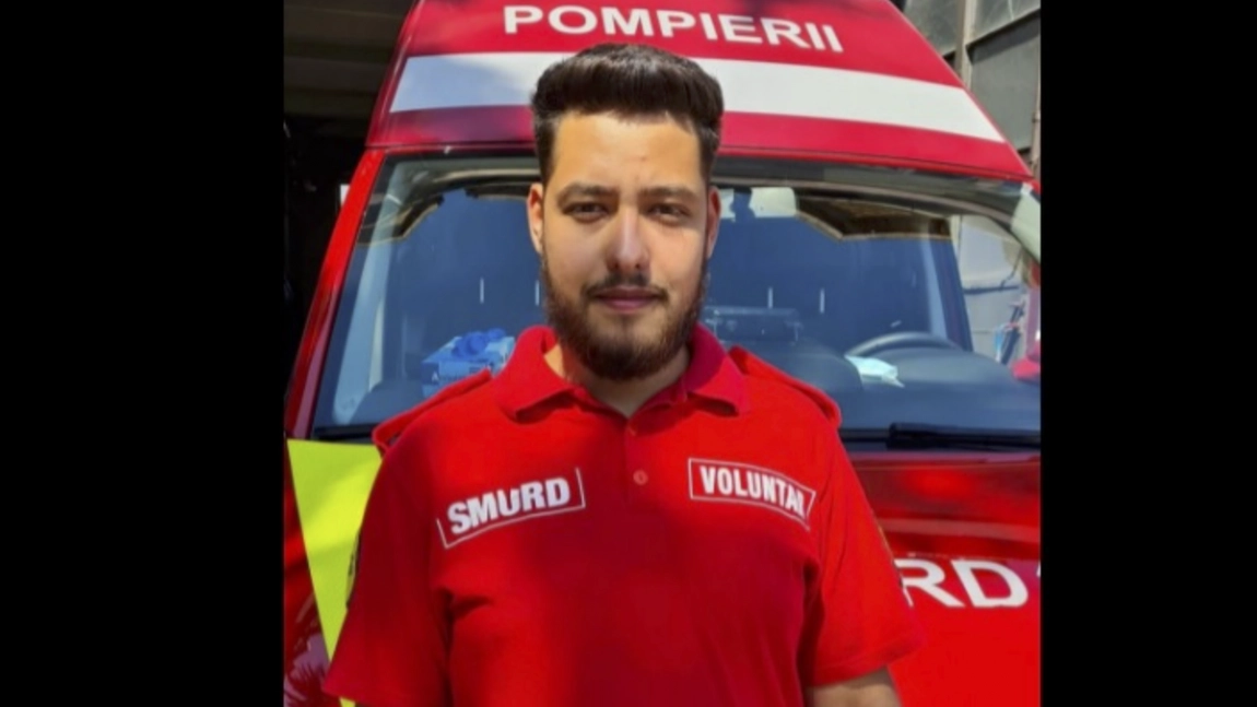 Un voluntar SMURD este eroul zilei. Ce mesaj a transmis M.A.I