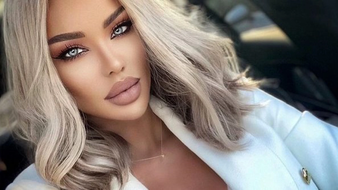 Bianca Drăgușanu o atacă pe Claudia Pătrășcanu: 