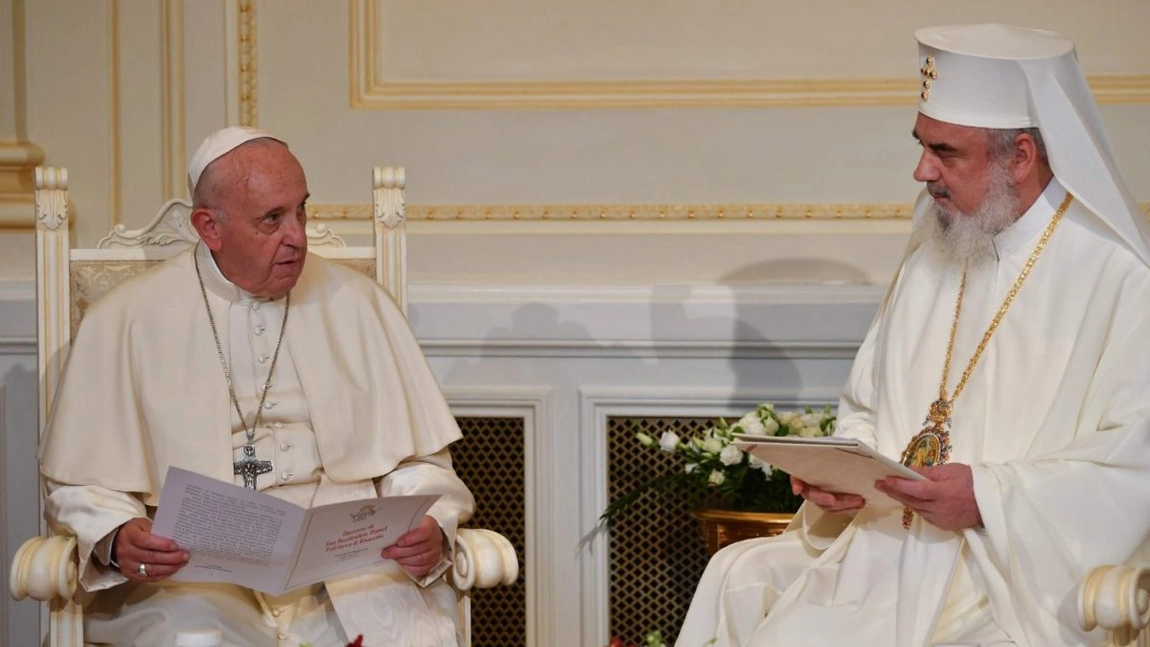 Papa Francisc, mesaj pentru Patriarhul Daniel: „Iubite frate, reamintindu-ne cu multă afecțiune de întâlnirea noastră în București, reînnoiesc în rugăciune urările mele cele mai bune”