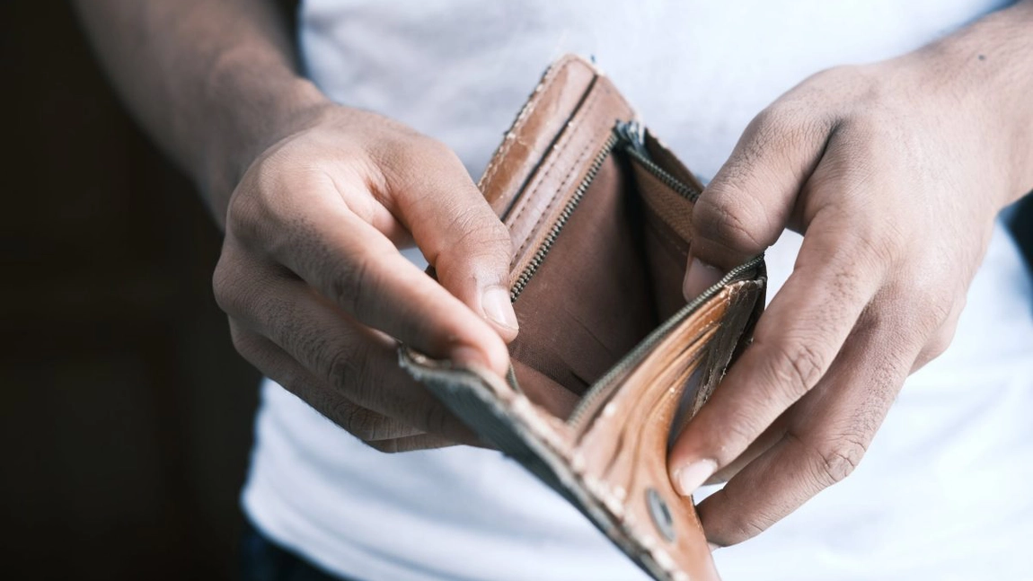 Trucuri care te vor ajuta să spui adio problemelor financiare din căsnicie