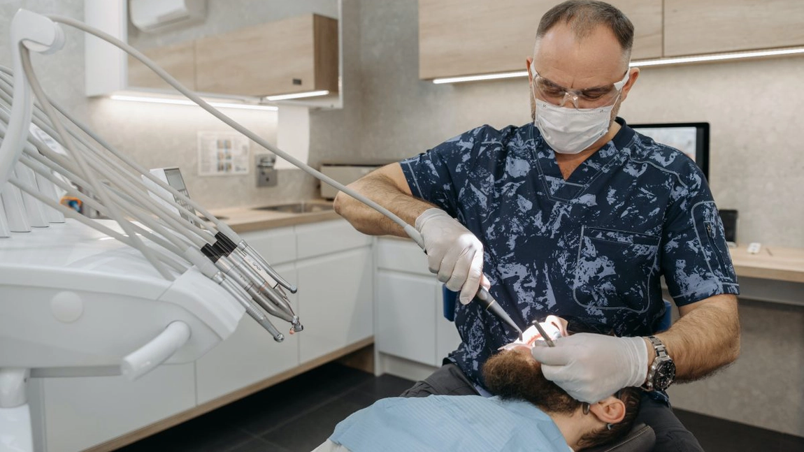 Cum poți rezolva o urgență stomatologică în Iași