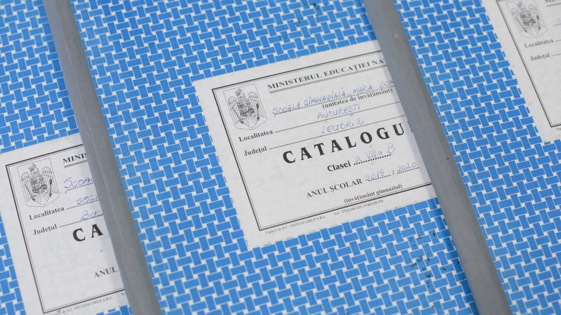Ministerul Educației a făcut anunțul! Locul de muncă şi ocupația părinților nu se va regăsi pe viitor în catalog